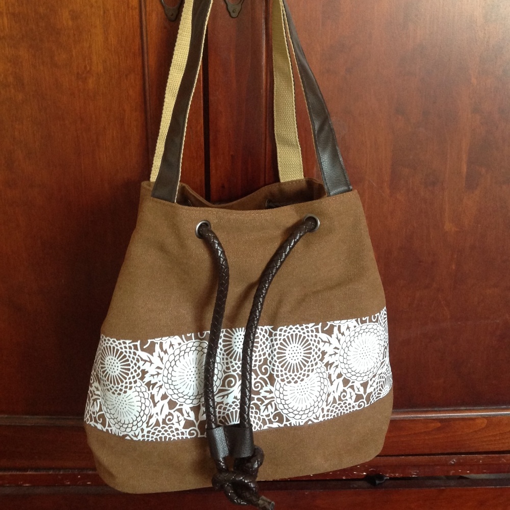 Cute, lightweight purse, beachbag